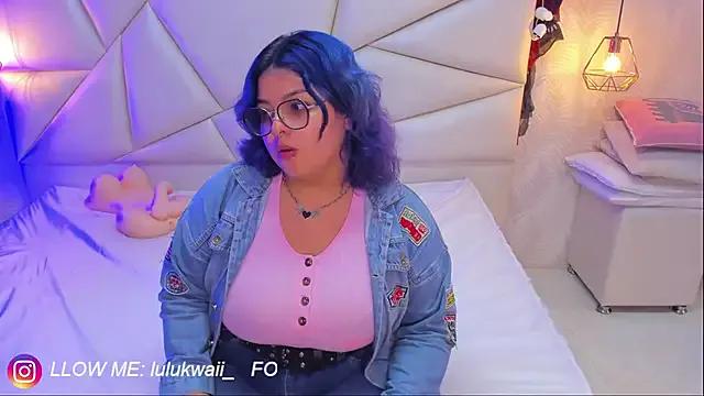 Freechat lulukawai16 on StripChat