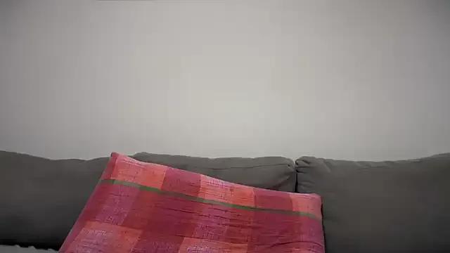 StripChat LunaDisempre is Freechat LunaDisempre — GRAVITY ON 3min LT