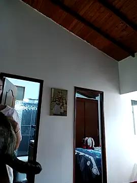 Private LunaZambrano on StripChat