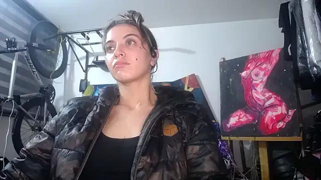 Freechat mariecam420 on StripChat