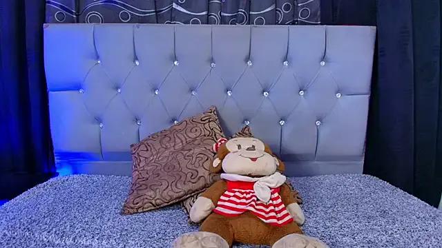 meggan_77 on StripChat