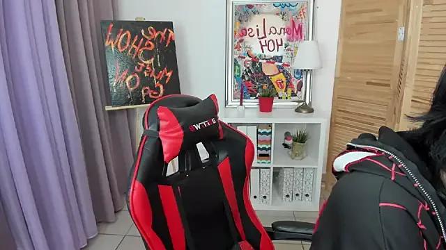 StripChat mekurisu is Freechat mekurisu — Take off your panties, play