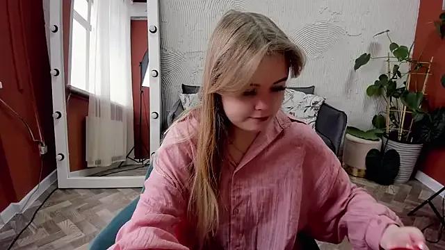 Melissa_199 — shake chest