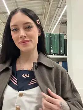 Group Melissa_crazy on StripChat