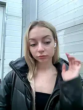 melissa_grr — Say HI to my PUSSY! XOXO