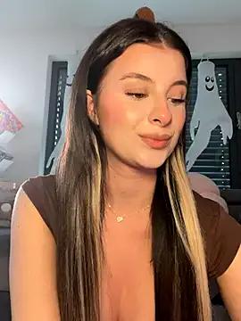 Freechat Mia-Minou on StripChat