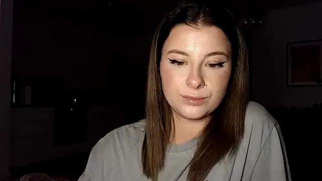 Freechat Mia-Minou on StripChat