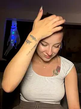 Freechat Mia-Minou on StripChat