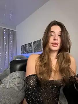 Freechat Milkissss on StripChat