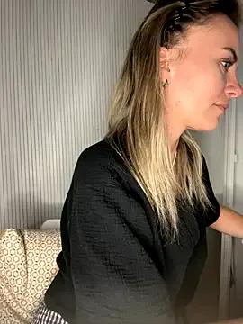 Milla__one on StripChat 