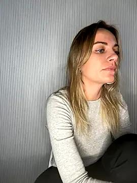 Milla__one on StripChat 