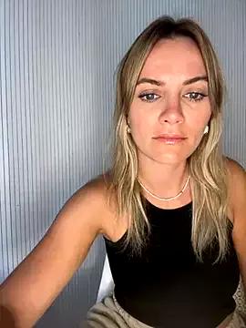 Milla__one on StripChat 