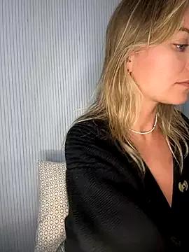 Milla__one on StripChat 