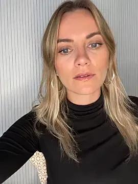 Milla__one on StripChat 