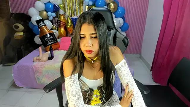 Freechat Mindy_19 on StripChat