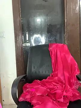 Miss-Ayraa — Smoke With Me