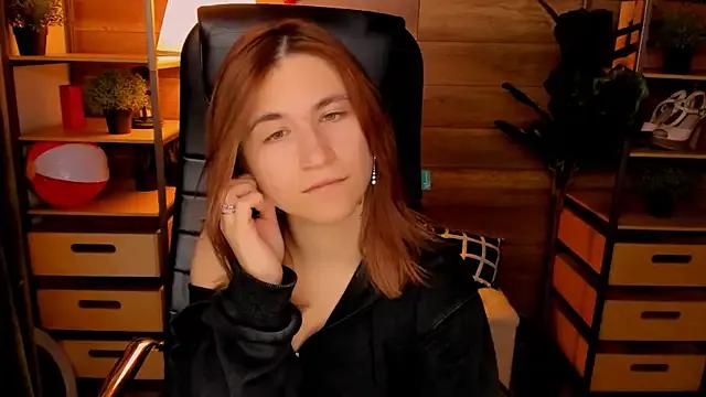 Freechat Moon13152 on StripChat