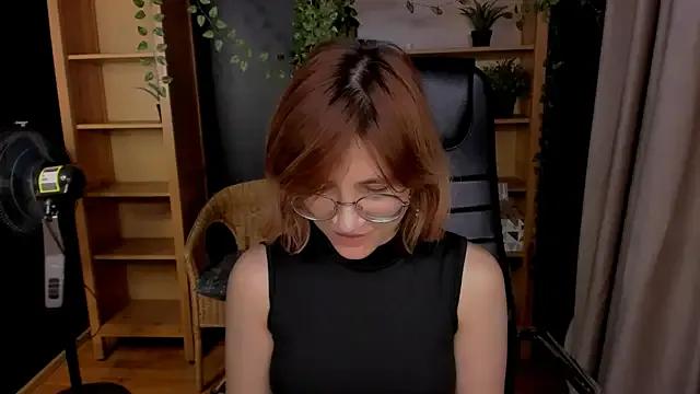 Freechat Moon13152 on StripChat