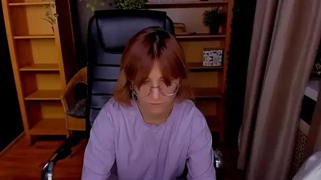 Freechat Moon13152 on StripChat