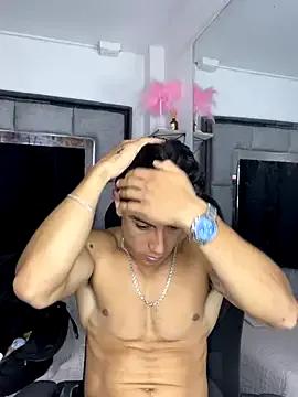 MR_MUSCLE on StripChat 