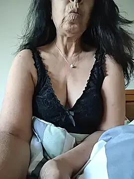 NakedMILFx — Freechat on StripChat