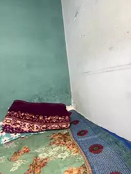 Freechat Naughty-Mayaa on StripChat