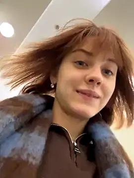 Only_April — SCARED BUT HORNY PUSSY RUB IN PUBLIC