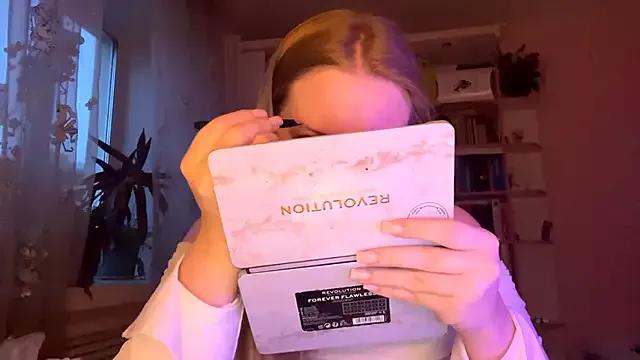 Freechat PandaFluff on StripChat