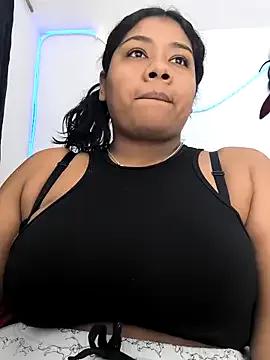 paola091 — plug anal 28 cm