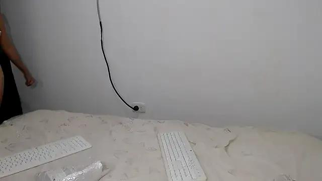 Freechat penelopeh_ on StripChat