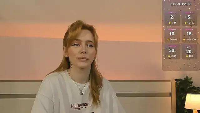 Freechat Phoenix_Margo on StripChat