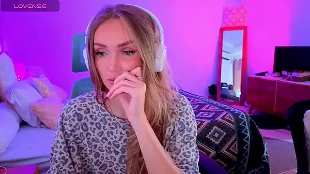 Freechat PrincessVS on StripChat