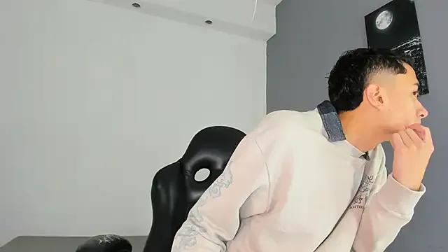 Freechat ritchie_alameda on StripChat