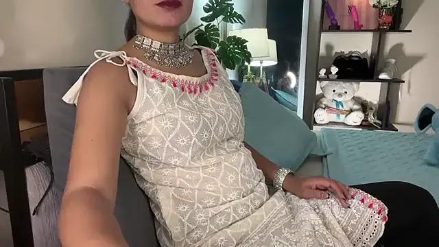 Freechat roseofvenom on StripChat