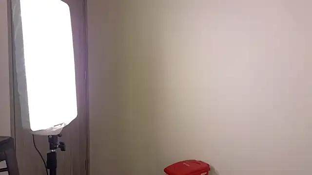 Freechat RoseWillsson on StripChat