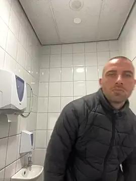 StripChat Rotteei1 is Freechat Rotteei1 — Show Dick in car public