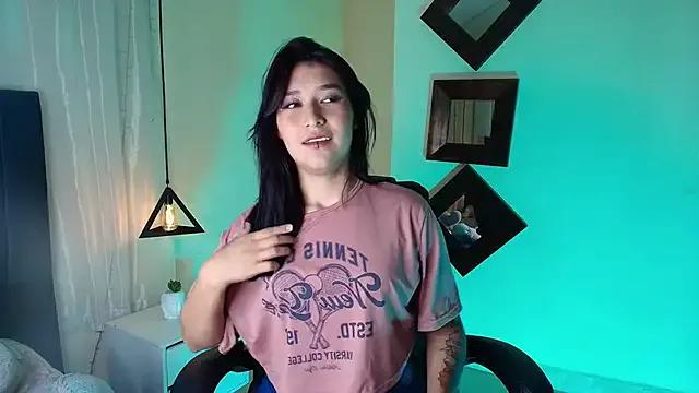 Freechat Rubyvixxen_ on StripChat