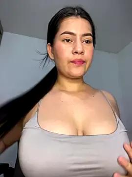 Saanvi21 — Freechat on StripChat