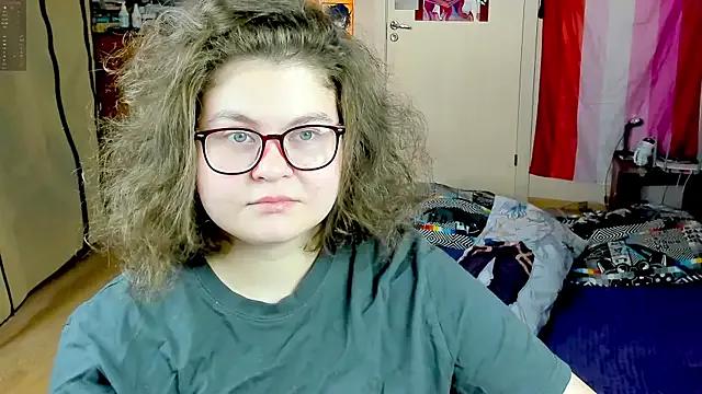 StripChat Sashy_Way is Freechat Sashy_Way — show belly <3