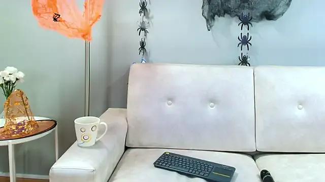 Freechat Savvanahh on StripChat