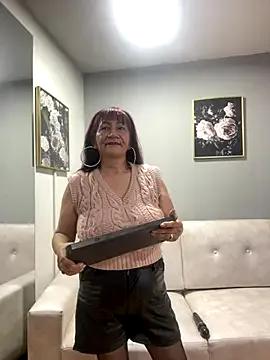 Freechat Savvanahh on StripChat