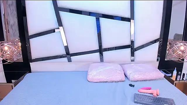 Freechat SerenaWild1 on StripChat