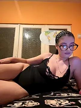 Freechat SirenLisa69 on StripChat