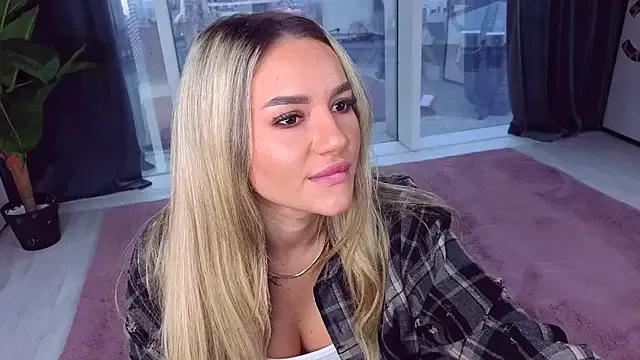 SpoilM3Mor3 on StripChat