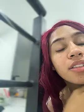 Freechat stormyy_ on StripChat