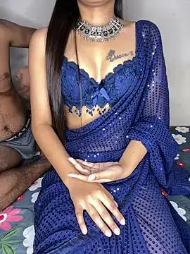 Suhu_love — Squirt and nude in public