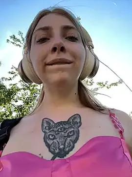 Sunny___Bunny on StripChat 