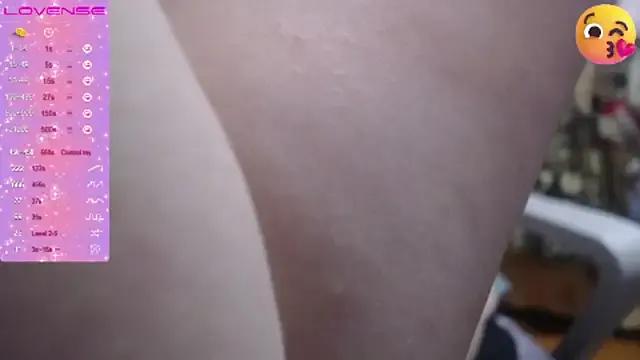 StripChat sweetbbabe is Freechat sweetbbabe — show pretty eyes and naked