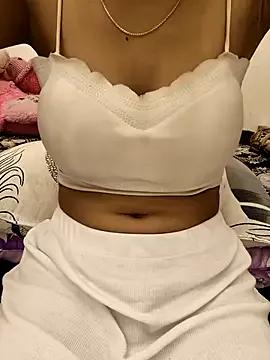 Freechat Sweets-jaanu on StripChat