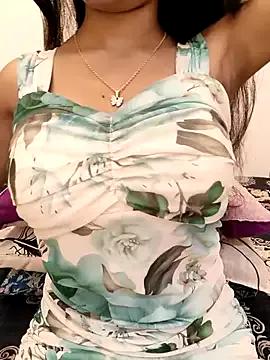 Freechat Sweets-jaanu on StripChat